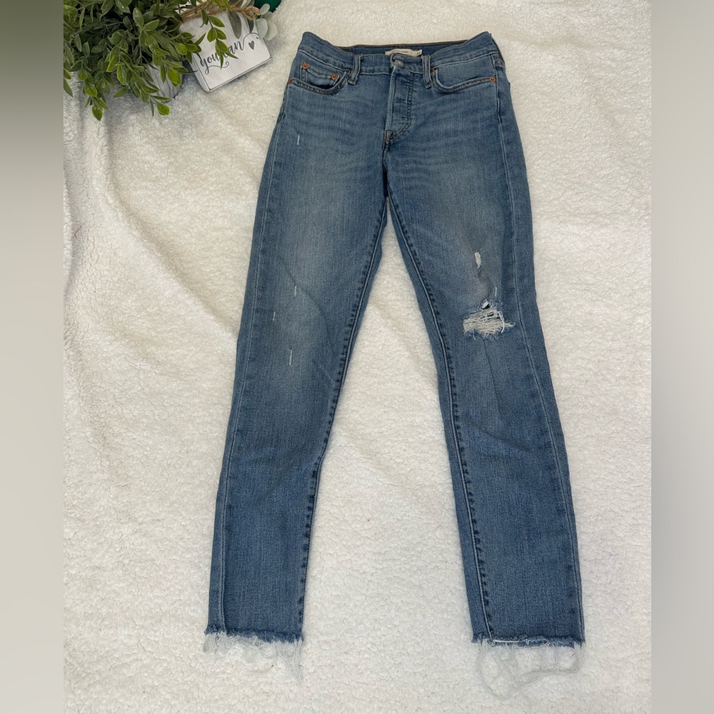 Levis wedgie skinny jeans size 26